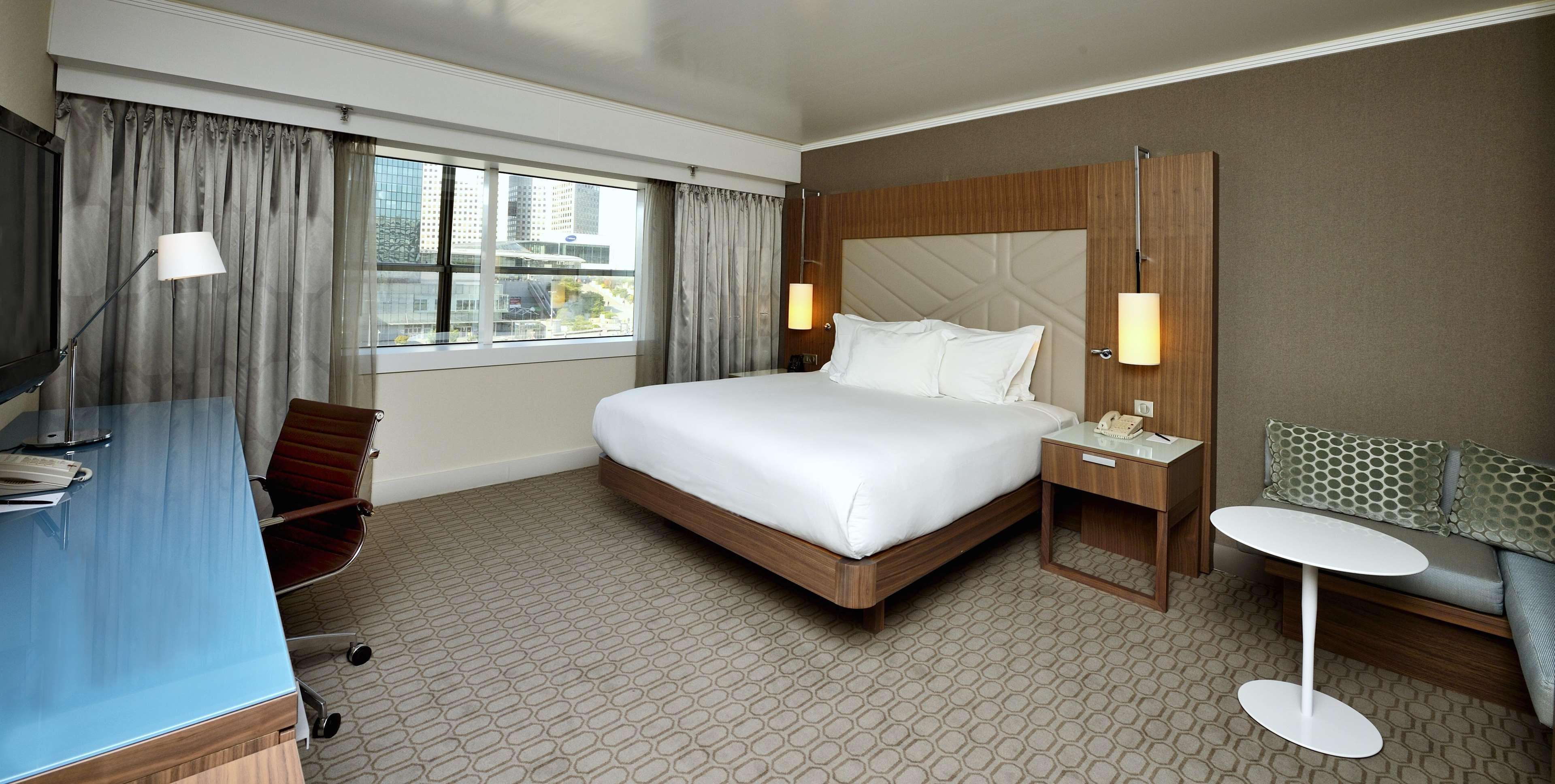 Hilton Paris La Defense Hotel Puteaux Bagian luar foto