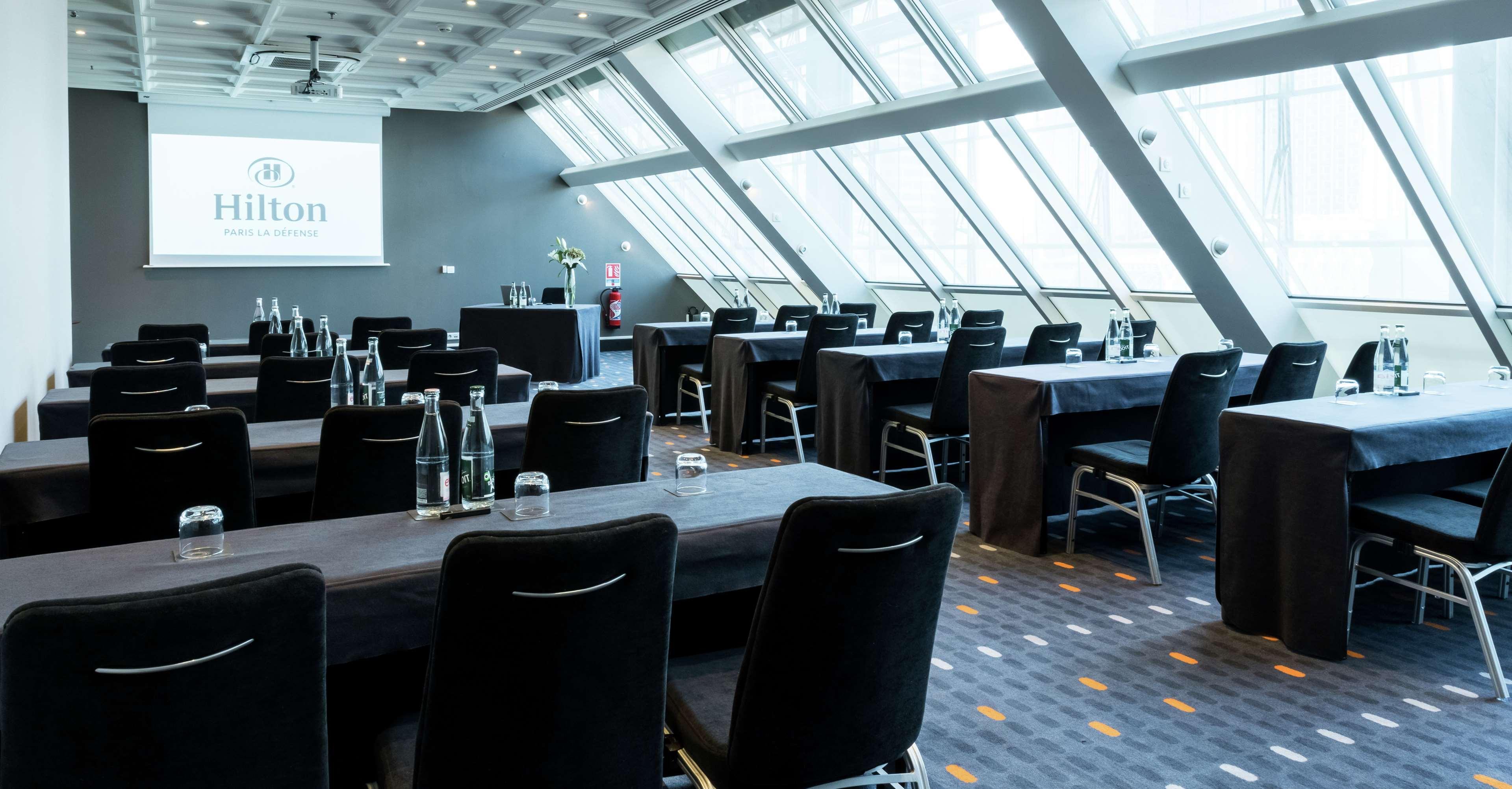 Hilton Paris La Defense Hotel Puteaux Bagian luar foto