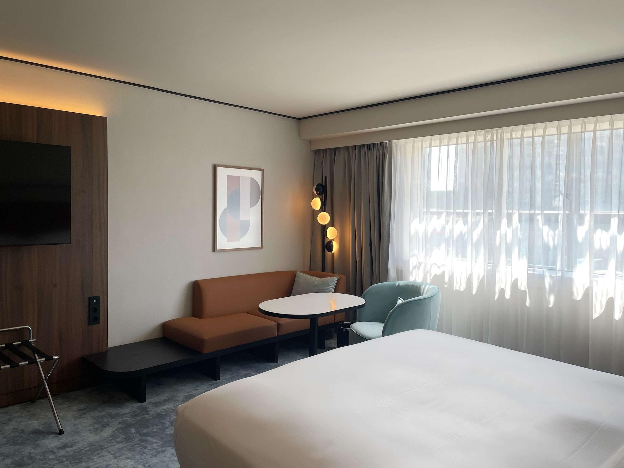 Hilton Paris La Defense Hotel Puteaux Bagian luar foto