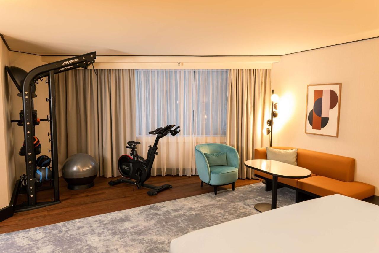 Hilton Paris La Defense Hotel Puteaux Bagian luar foto