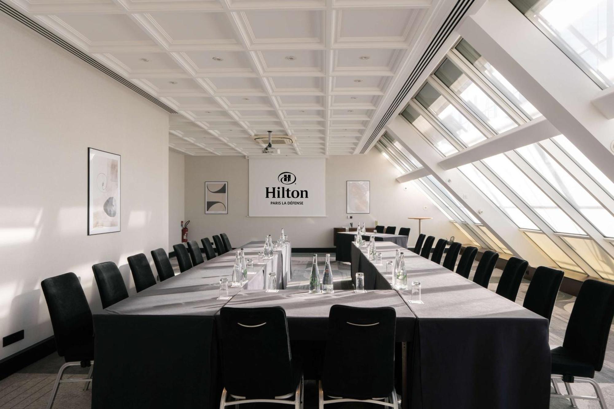 Hilton Paris La Defense Hotel Puteaux Bagian luar foto