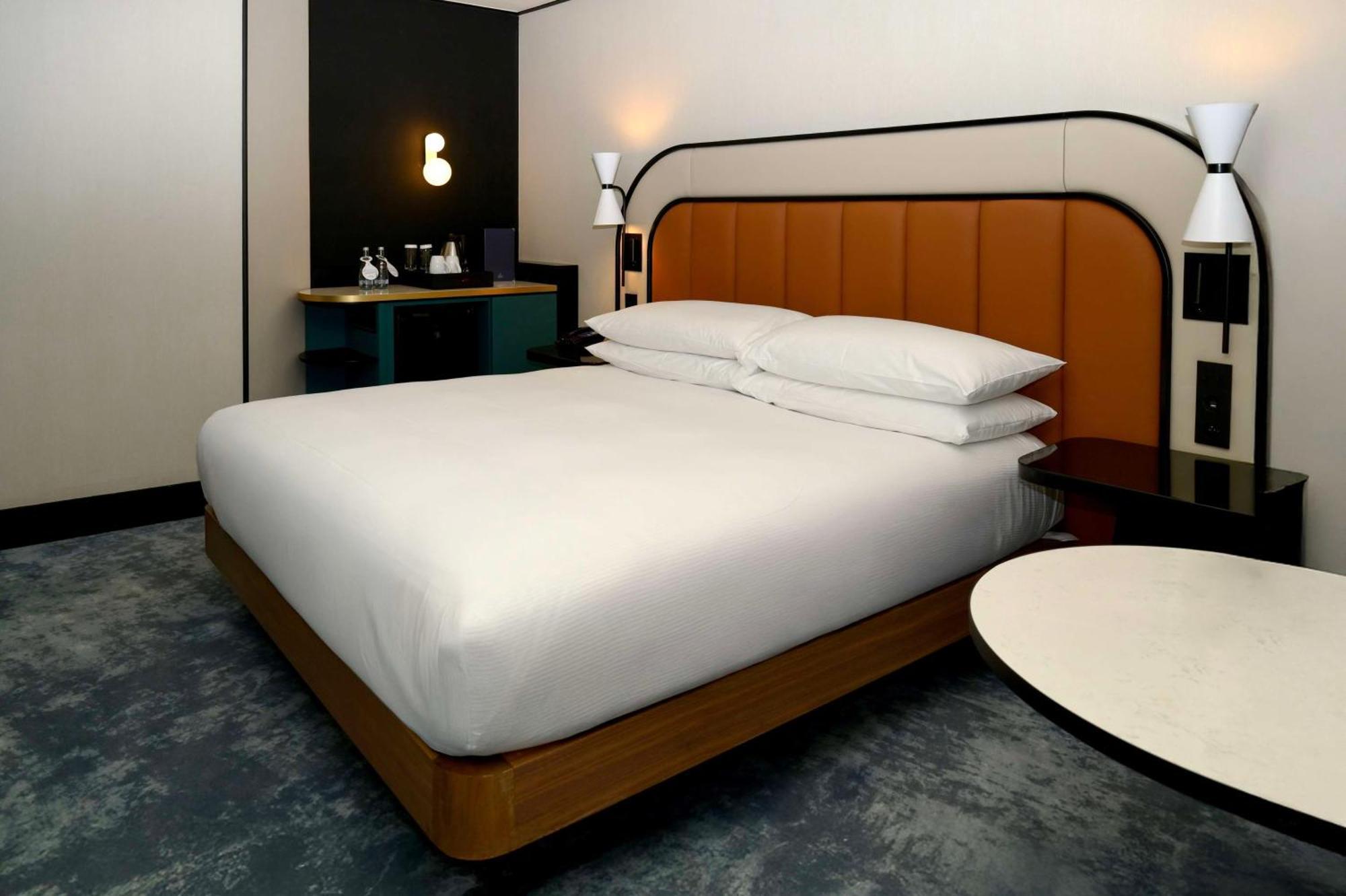 Hilton Paris La Defense Hotel Puteaux Bagian luar foto